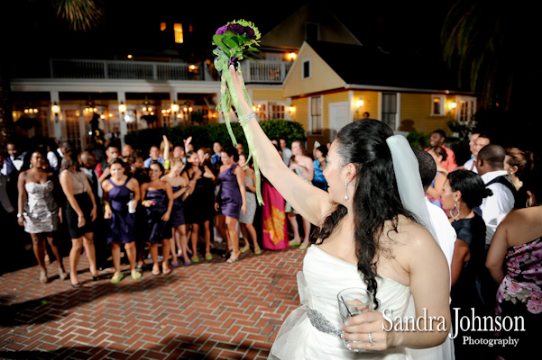 Best The Courtyard at Lake Lucerne Wedding photographer - Sandra Johnson (SJFoto.com)